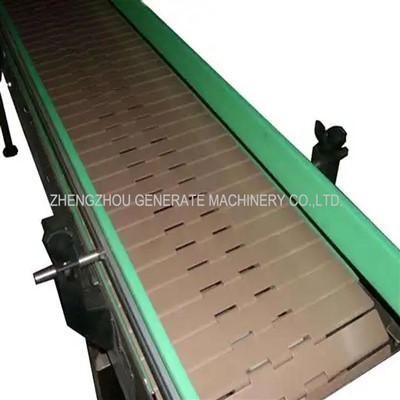 Transportador de ripas de plástico